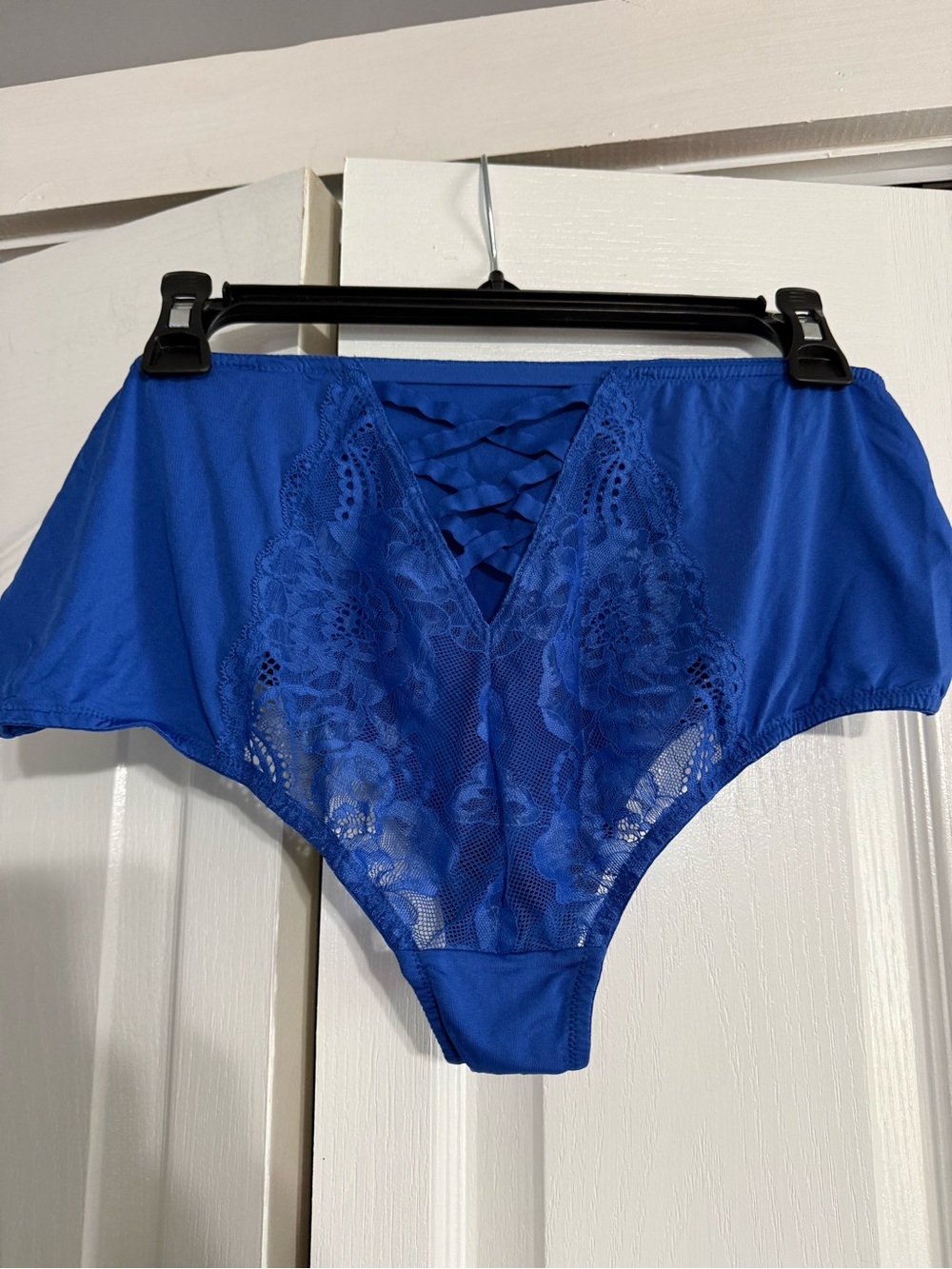 💙 Gorgeous Cacique Navy Blue Lace Lingerie Set 💙 - Picture 10 of 12